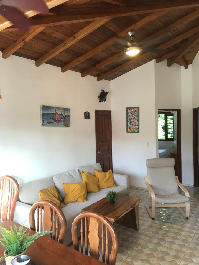 Cozy Oceanfront Villa With Direct Beach Access Las Terrenas Eksteriør bilde